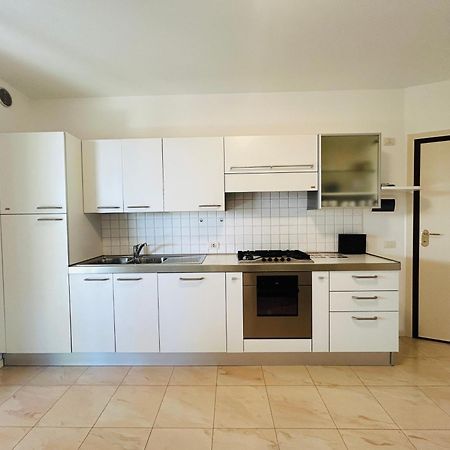 Ferienwohnung Damiano Chiesa Flexrent - Abissinia Riccione Exterior foto