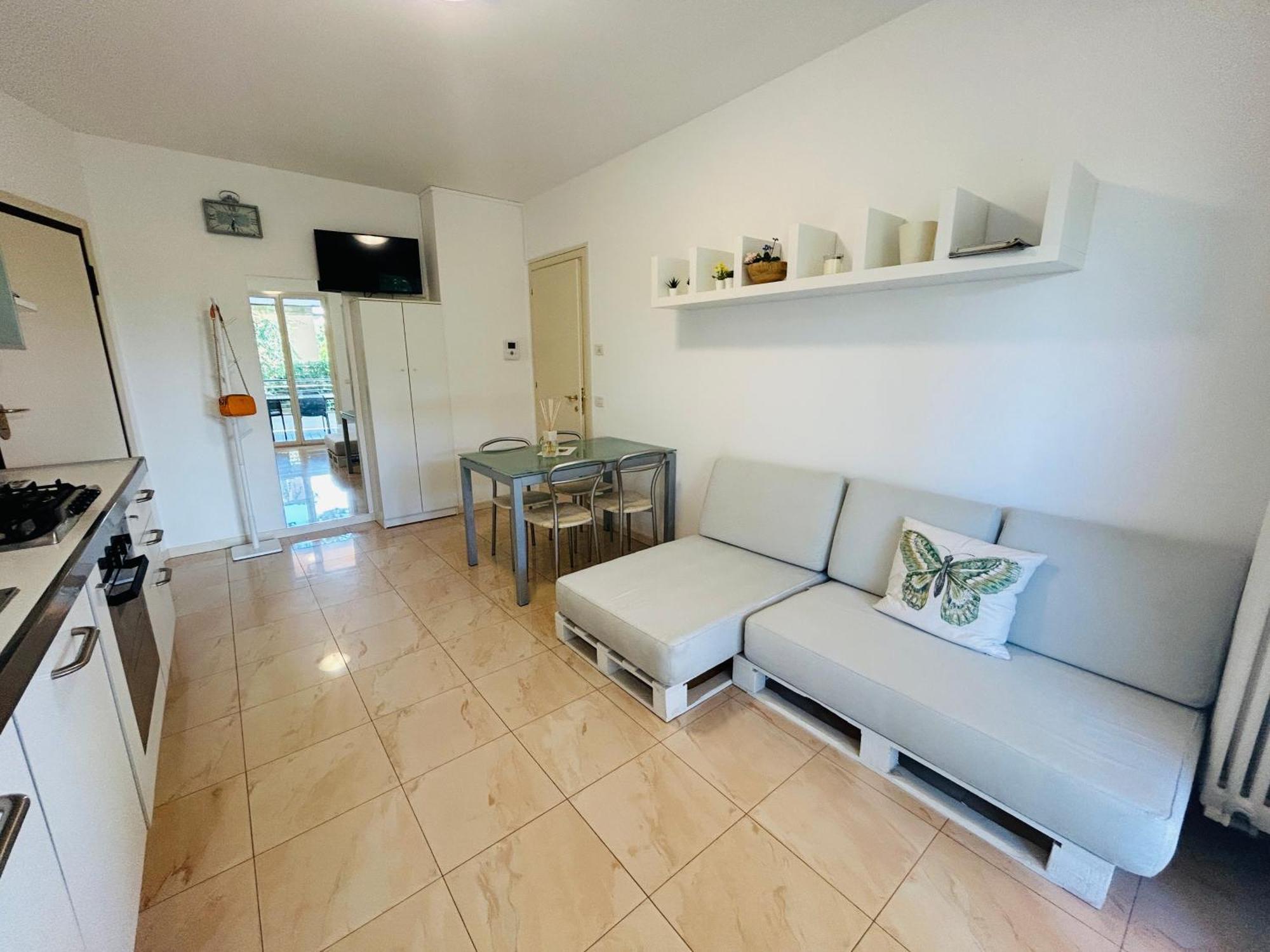 Ferienwohnung Damiano Chiesa Flexrent - Abissinia Riccione Exterior foto