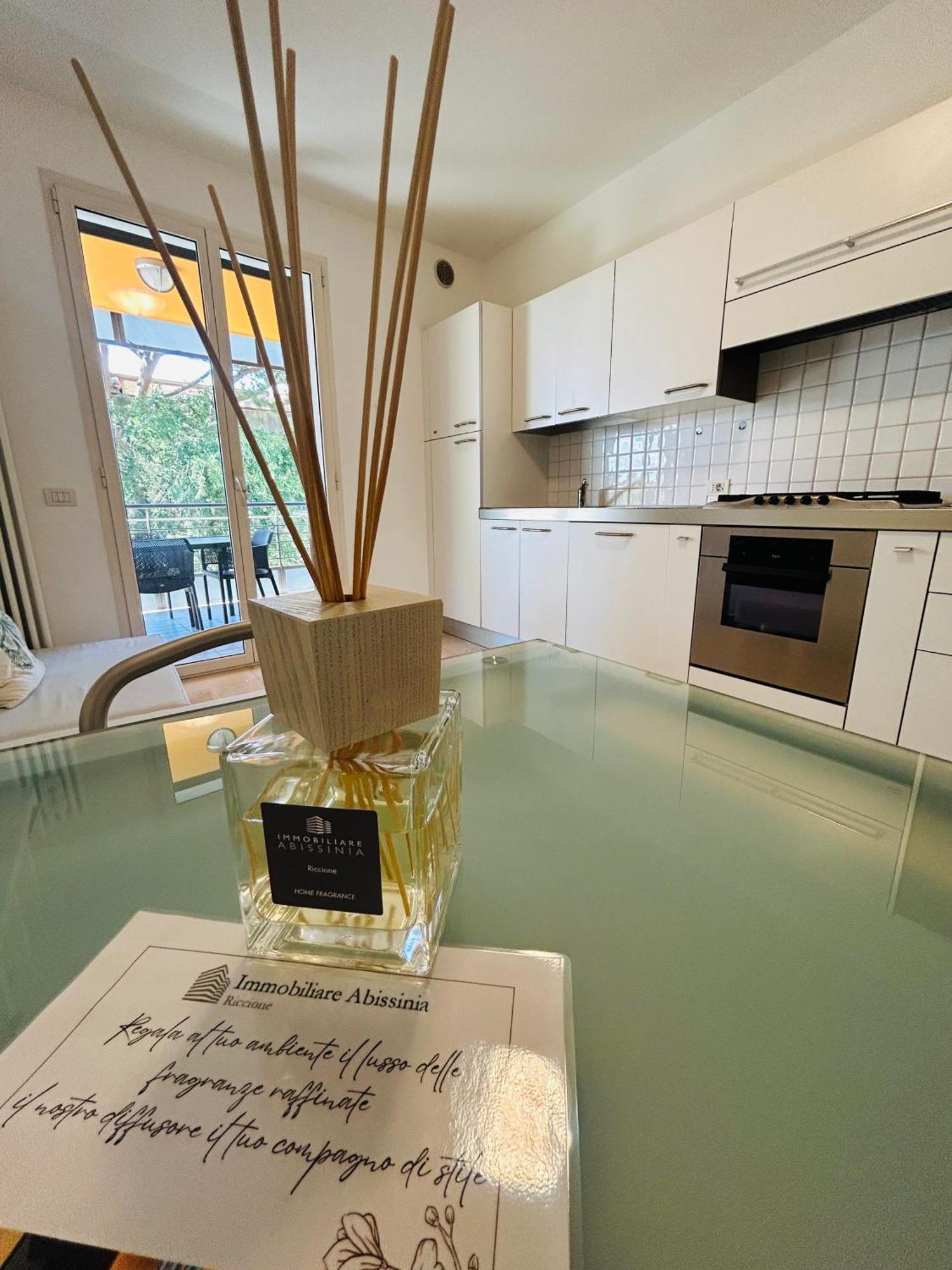 Ferienwohnung Damiano Chiesa Flexrent - Abissinia Riccione Exterior foto